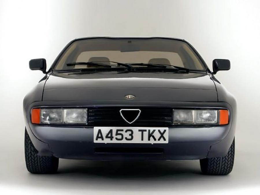  Alfa Romeo Zeta 6 1983 года  (фото 4 из 7)